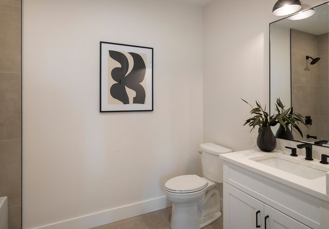 28 Swan Ave. 1, Boston, MA 02128