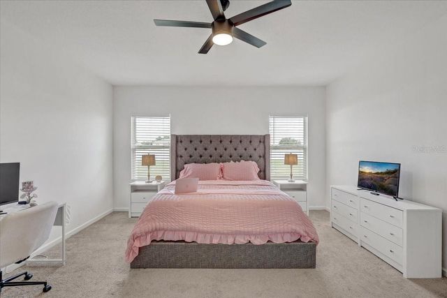 806 HIGHGATE OAKS PLACE, Seffner, FL 33584