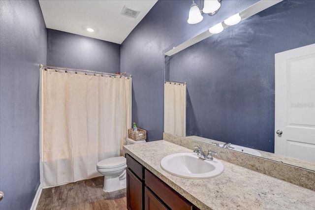 806 HIGHGATE OAKS PLACE, Seffner, FL 33584