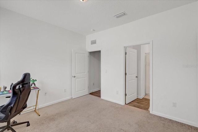 806 HIGHGATE OAKS PLACE, Seffner, FL 33584