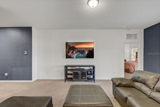 806 HIGHGATE OAKS PLACE, Seffner, FL 33584