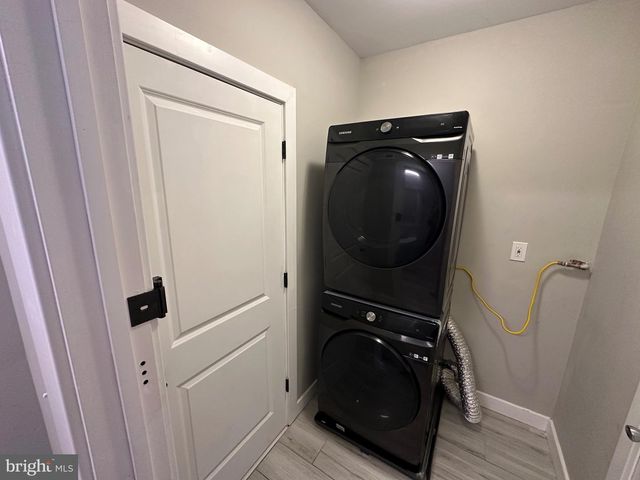 5619 N 15TH ST, Philadelphia, PA 19141