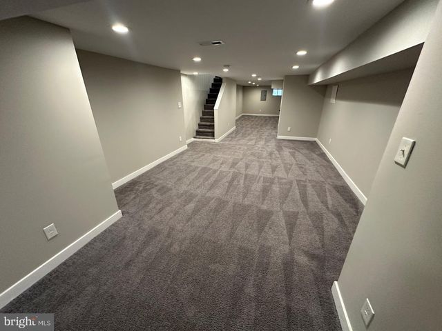 5619 N 15TH ST, Philadelphia, PA 19141