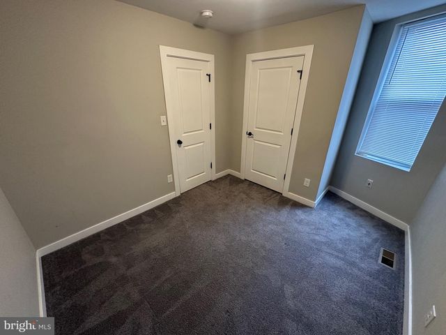 5619 N 15TH ST, Philadelphia, PA 19141