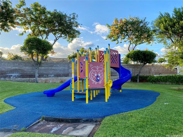 91-1061 Oaniani Street 2F, Kapolei, HI 96707