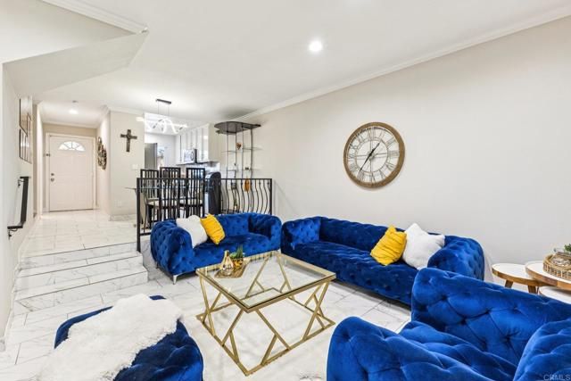 792 N Mollison Avenue 9, El Cajon, CA 92021