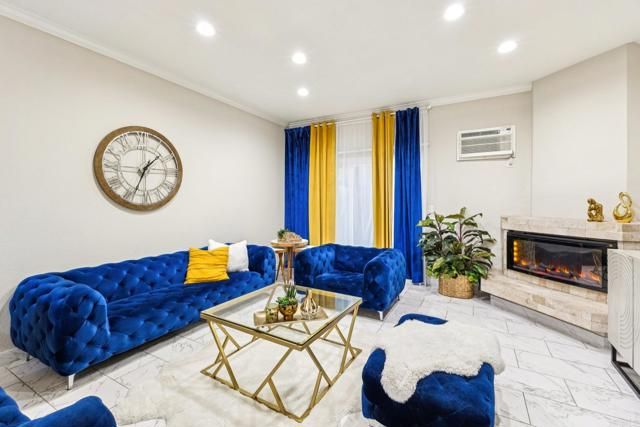 792 N Mollison Avenue 9, El Cajon, CA 92021