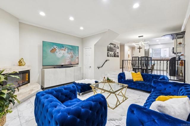 792 N Mollison Avenue 9, El Cajon, CA 92021