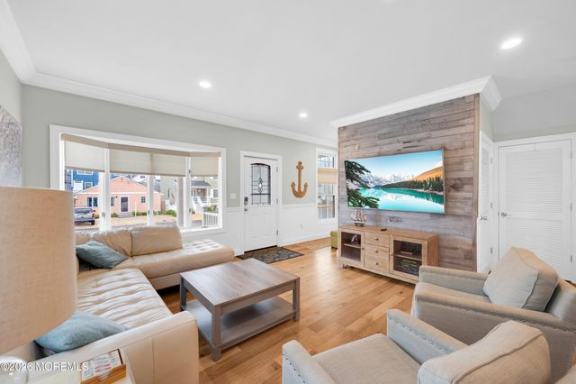 222 3rd Avenue, Ortley Beach, NJ 08751