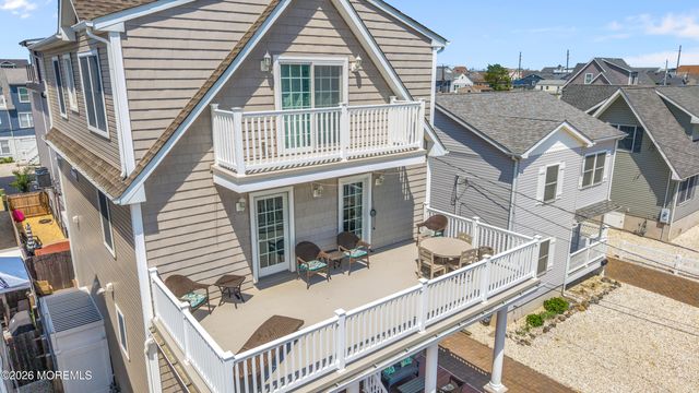 222 3rd Avenue, Ortley Beach, NJ 08751