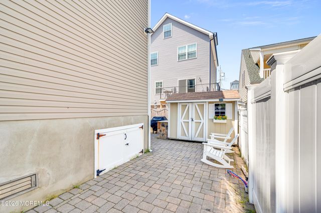222 3rd Avenue, Ortley Beach, NJ 08751
