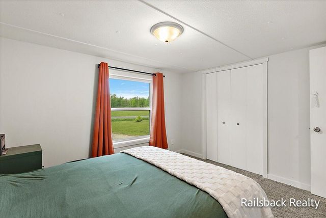 14700 Hanna Avenue NE, Cedar Springs, MI 49319