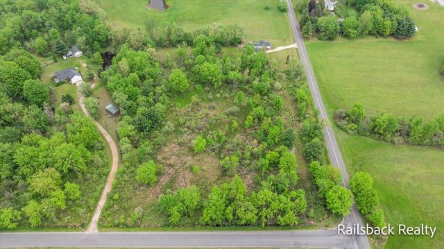 14700 Hanna Avenue NE, Cedar Springs, MI 49319
