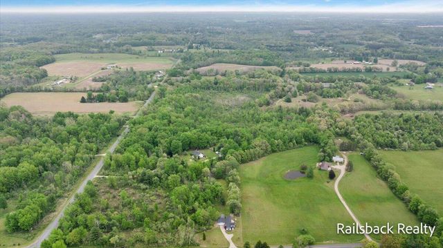 14700 Hanna Avenue NE, Cedar Springs, MI 49319