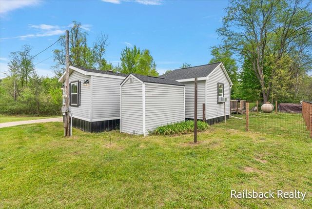 14700 Hanna Avenue NE, Cedar Springs, MI 49319