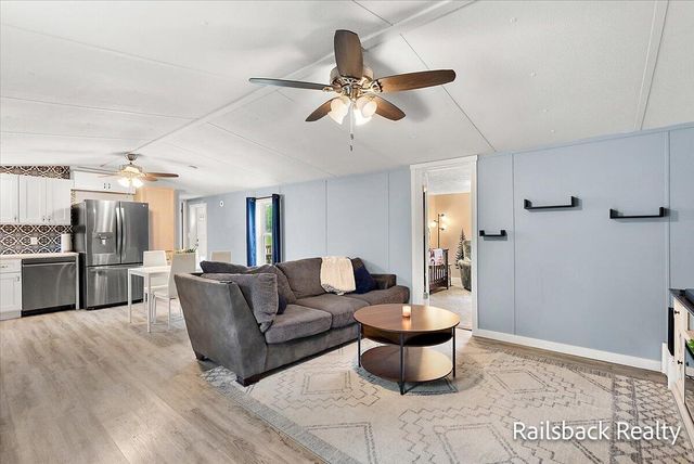 14700 Hanna Avenue NE, Cedar Springs, MI 49319