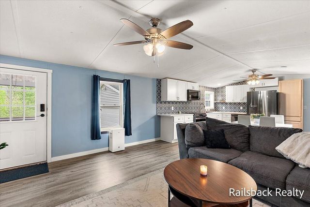 14700 Hanna Avenue NE, Cedar Springs, MI 49319