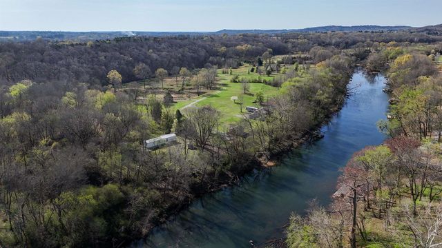195 Emery Bluff Spur, Pangburn, AR 72121