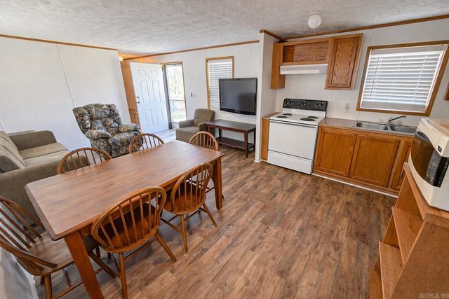 195 Emery Bluff Spur, Pangburn, AR 72121