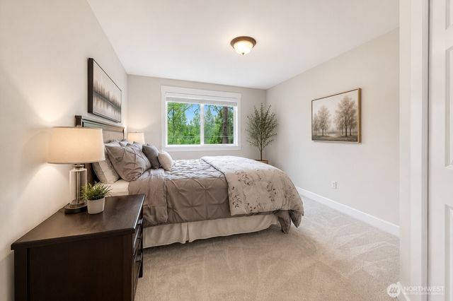 24121 NE 1st Place, Sammamish, WA 98074