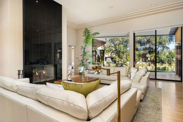 12165 Turnberry Drive, Rancho Mirage, CA 92270