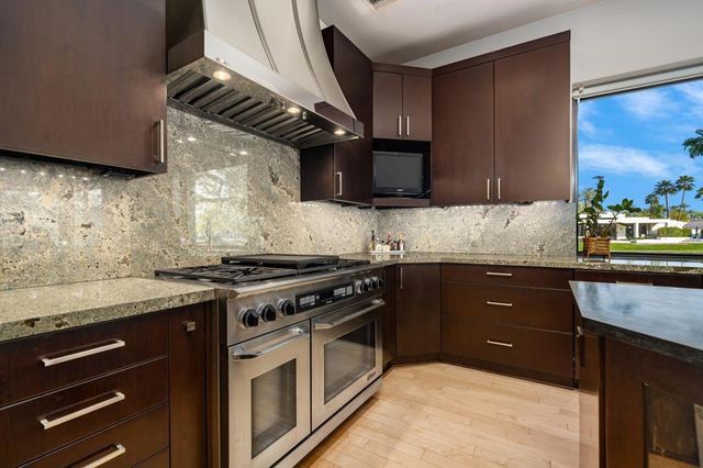 12165 Turnberry Drive, Rancho Mirage, CA 92270