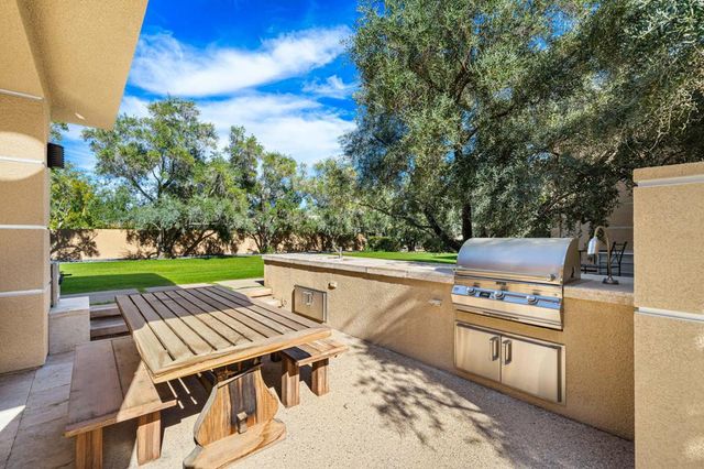 12165 Turnberry Drive, Rancho Mirage, CA 92270