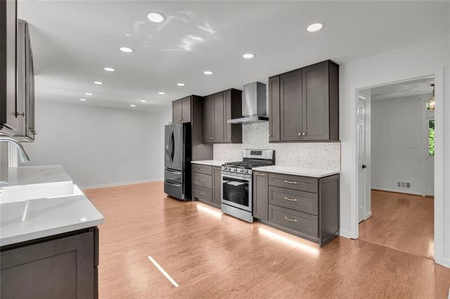 167 Knollwood Drive NW, Marietta, GA 30064