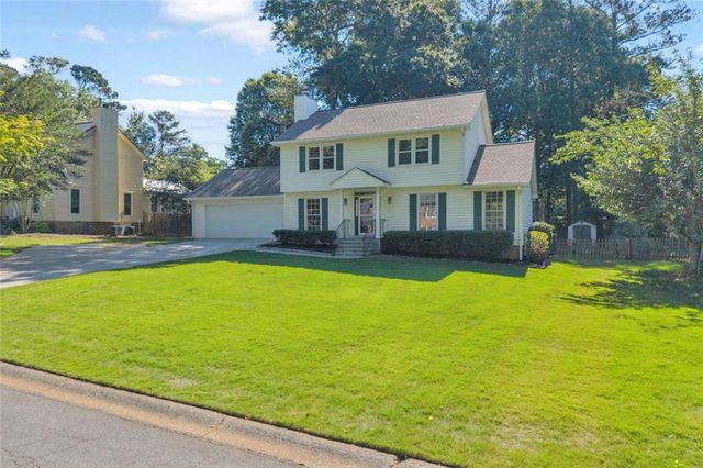 167 Knollwood Drive NW, Marietta, GA 30064