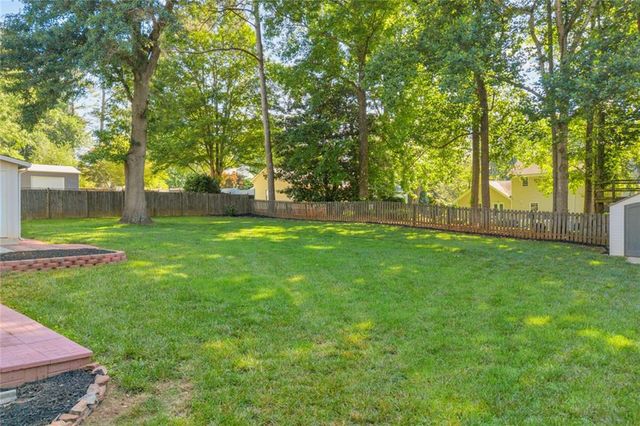 167 Knollwood Drive NW, Marietta, GA 30064
