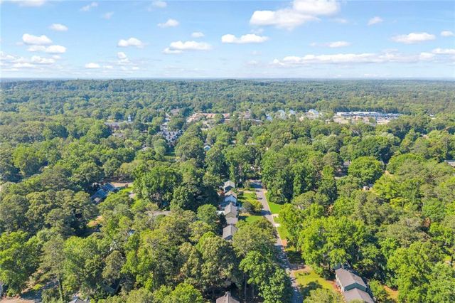 167 Knollwood Drive NW, Marietta, GA 30064