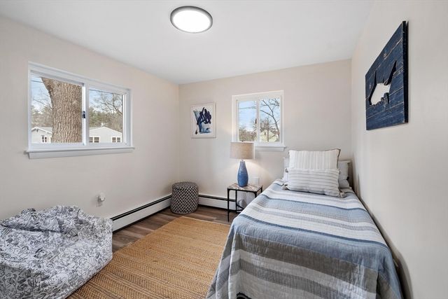 17 York Ave, Westford, MA 01886