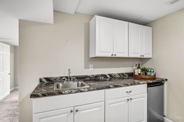 5715 Summerfield Court, Liberty Twp, OH 45044