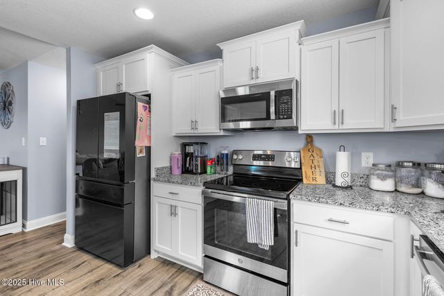 384 Water Wagon Trail, Jacksonville, NC 28546