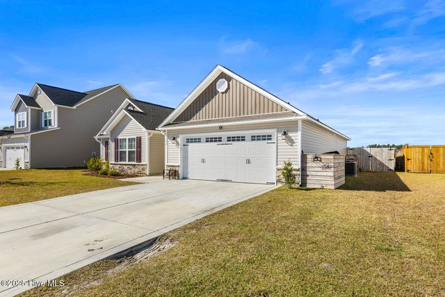384 Water Wagon Trail, Jacksonville, NC 28546