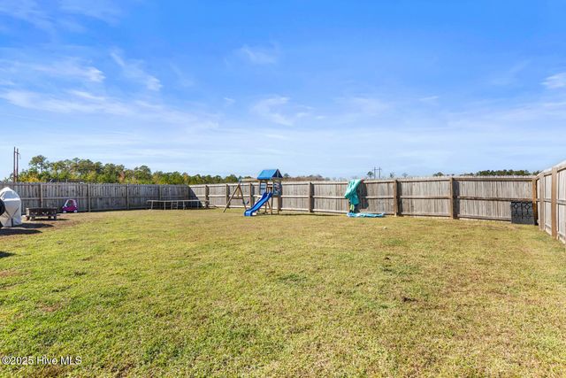 384 Water Wagon Trail, Jacksonville, NC 28546
