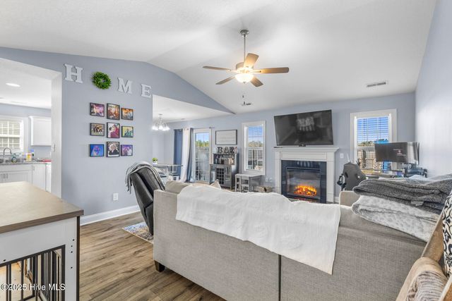 384 Water Wagon Trail, Jacksonville, NC 28546