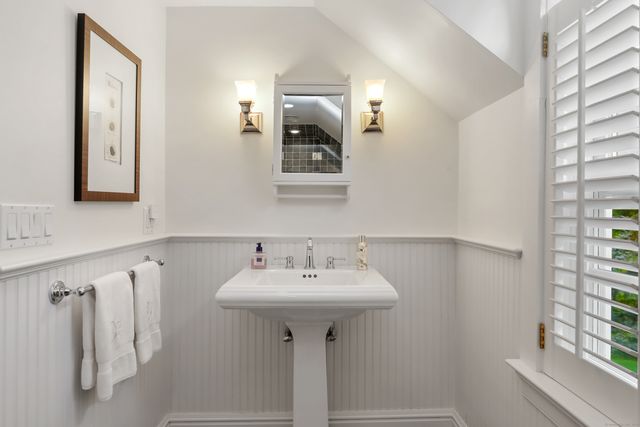 298 Greenley Road, New Canaan, CT 06840