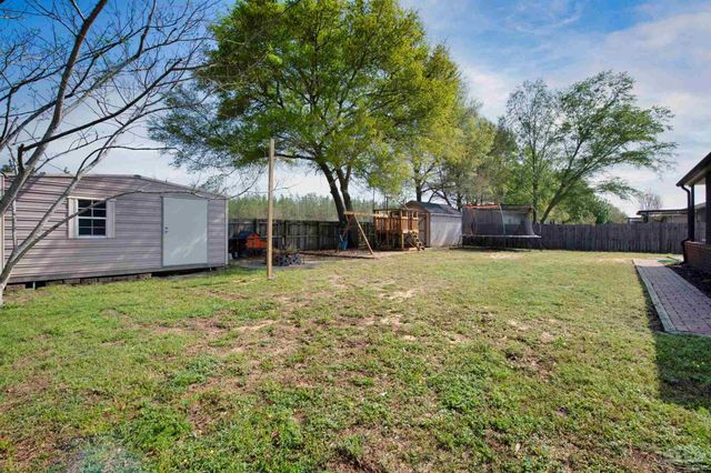 6508 Fall St, Milton, FL 32570