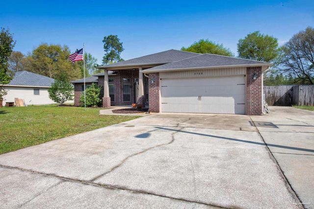 6508 Fall St, Milton, FL 32570