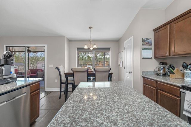 6508 Fall St, Milton, FL 32570