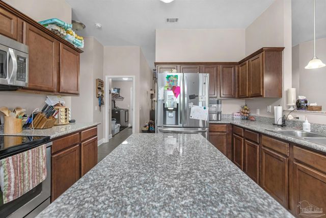 6508 Fall St, Milton, FL 32570