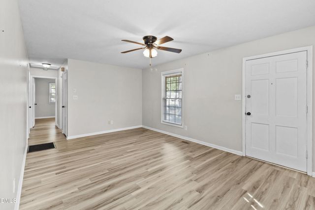 4917 Ashton Road, Fayetteville, NC 28304