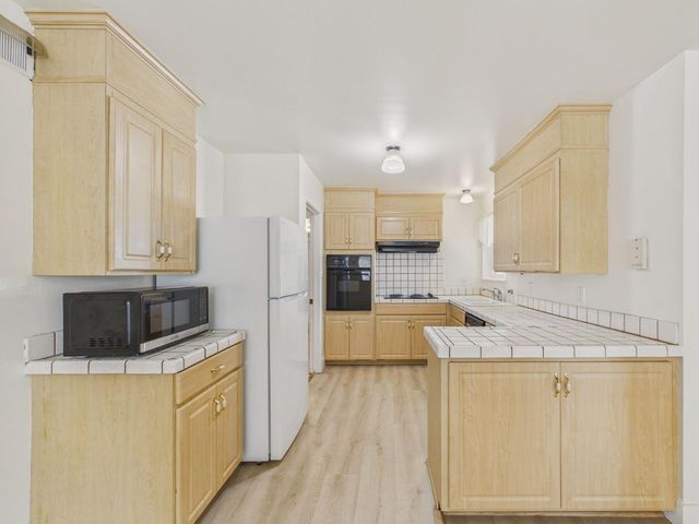 5771 W Walbrook Drive, San Jose, CA 95129