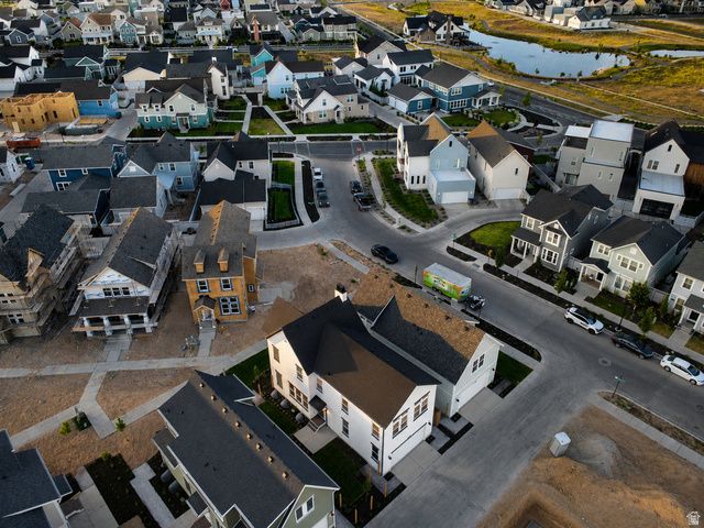 11434 S GLASS HILL DR, South Jordan, UT 84009