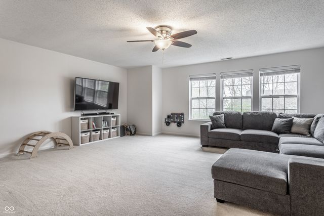 15119 Porchester Drive, Noblesville, IN 46062