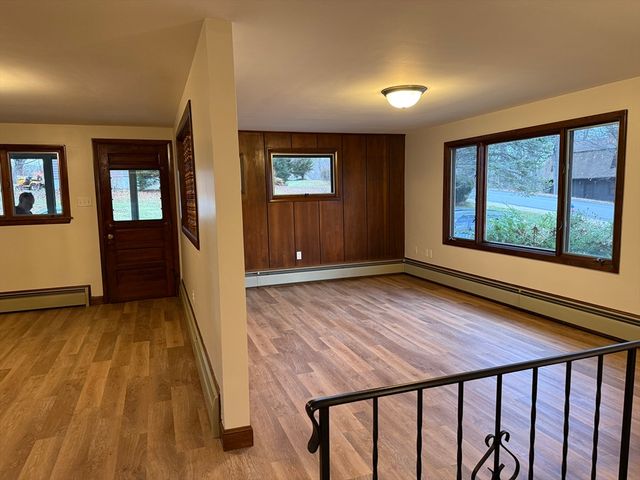 66 Milliken Ave, Franklin, MA 02038