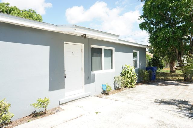 1456 W 29TH Street 1, Riviera Beach, FL 33404