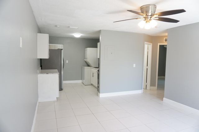 1456 W 29TH Street 1, Riviera Beach, FL 33404