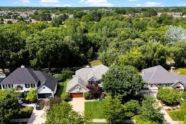 2518 Adamsway Drive, Aurora, IL 60502